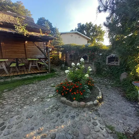 Pod Kasztanem * Dobra (Lobez)